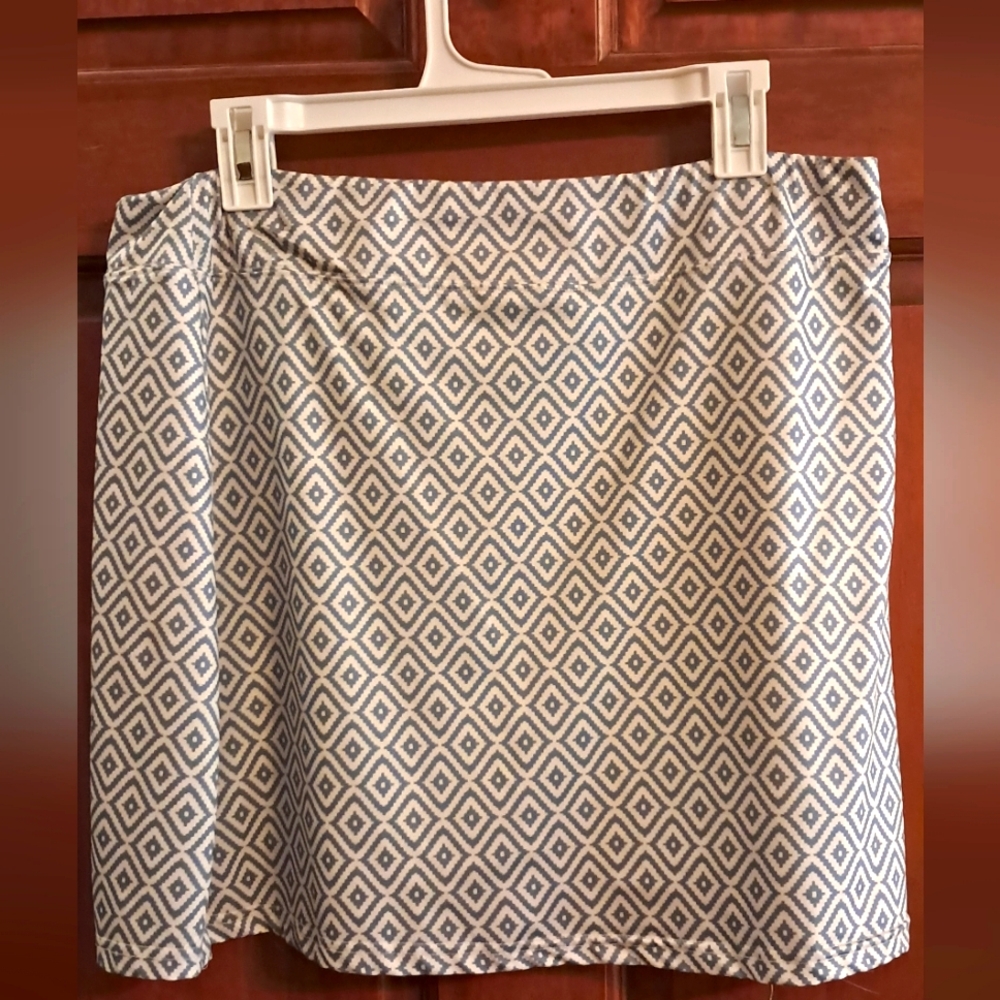 Geometric Patterned Mini Skirt - Picture 5 of 5